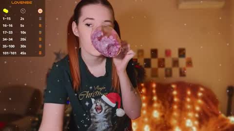 Alice online show from December 21, 2025, 9:11 pm