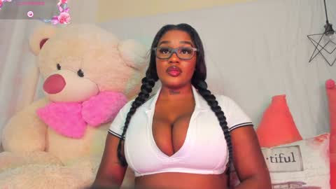 alice_brownnn online show from January 18, 2025, 6:03 am