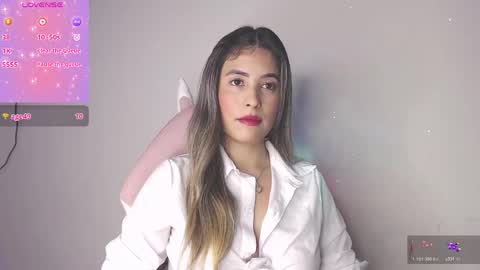 alice_cespedes online show from May 6, 2026, 10:15 pm
