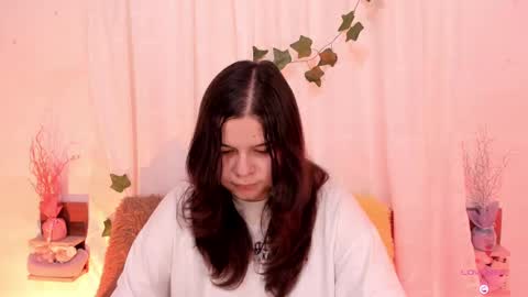 Mey online show from March 4, 2025, 4:27 am