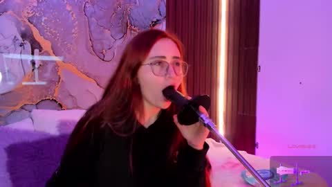 Mey online show from December 21, 2025, 5:47 am