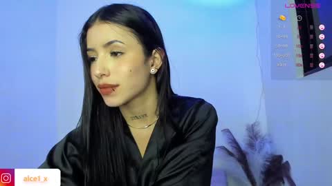 Manuela online show from January 16, 2025, 1:04 pm
