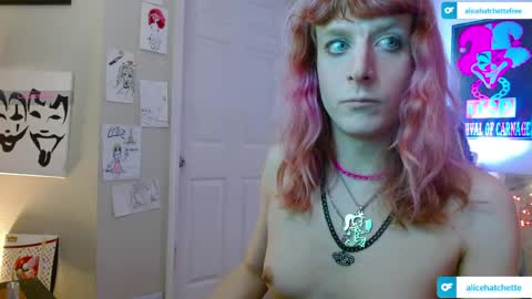 Alice Hatchette online show from April 1, 2026, 7:11 pm