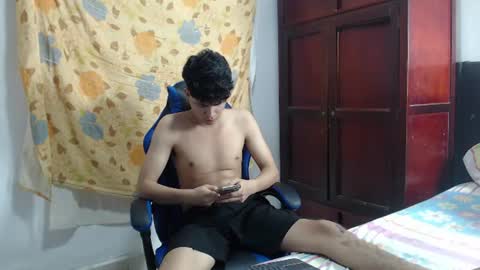 Snapshot of alice_julls chatting on June 10, 2026, 4:23 am alice online show from June 10, 2026, 4:23 am