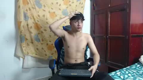 Snapshot of alice_julls chatting on June 22, 2026, 6:38 pm alice online show from June 22, 2026, 6:38 pm