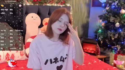 Snapshot of alice_langley chatting on December 23, 2025, 11:08 am Alice 3 online show from December 23, 2025, 11:08 am