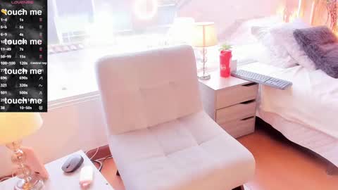 Alice  online show from September 26, 2025, 8:46 pm