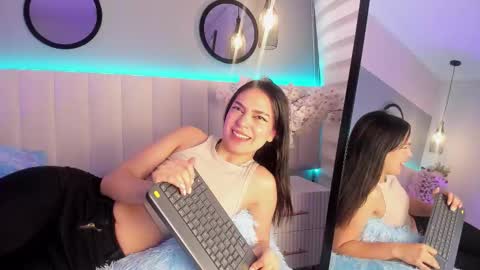 alice_lodge online show from September 20, 2025, 3:29 am