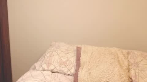 Alice online show from October 1, 2025, 6:14 pm