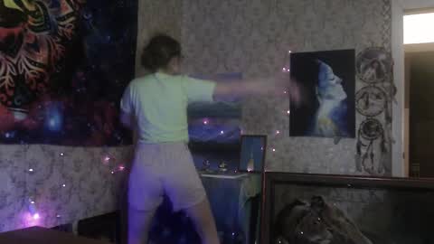 bigclit daddy squirt bigdildo fit online show from October 22, 2025, 2:06 pm