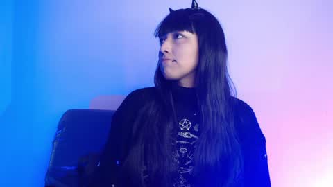      online show from April 1, 2026, 2:12 am