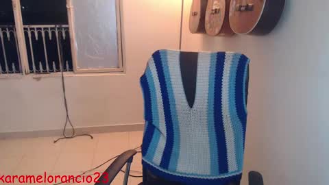 Alicia Aldara online show from October 3, 2025, 5:37 am