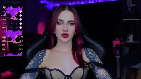 Alice online show from October 4, 2025, 7:12 pm