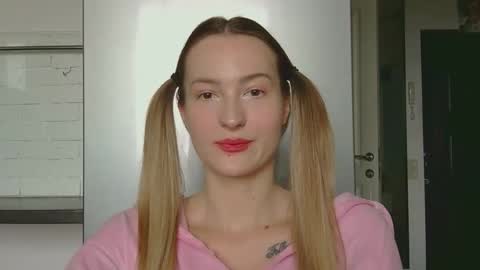 Alice online show from September 24, 2025, 8:50 am