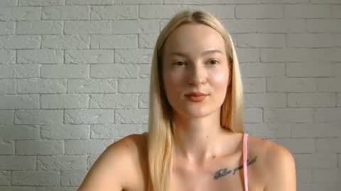 Snapshot of alice_sweet_01 chatting on July 8, 2026, 11:48 am Alice online show from July 8, 2026, 11:48 am