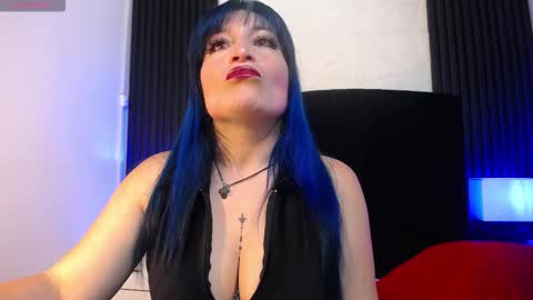 Alice online show from October 13, 2025, 5:35 pm