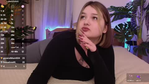 Alice  online show from January 29, 2025, 7:43 pm