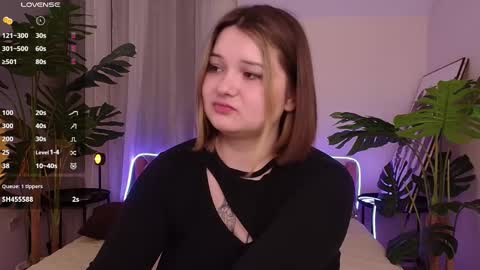 Alice  online show from February 27, 2025, 10:20 pm