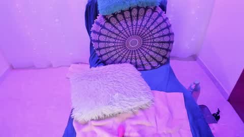 Snapshot of alice_wiinter chatting on December 26, 2024, 2:01 am Alice online show from December 26, 2024, 2:01 am