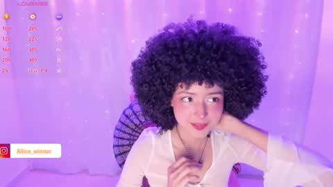 Snapshot of alice_wiinter chatting on February 26, 2025, 9:05 pm Alice online show from February 26, 2025, 9:05 pm