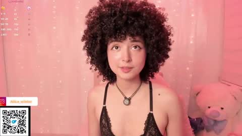 Snapshot of alice_wiinter chatting on September 11, 2025, 6:19 pm Alice online show from September 11, 2025, 6:19 pm