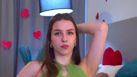 Snapshot of aliceatkin chatting on July 6, 2026, 4:09 pm Alice online show from July 6, 2026, 4:09 pm