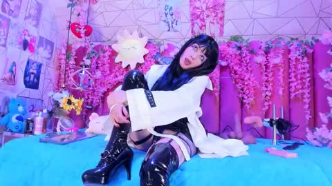     online show from February 6, 2026, 10:35 pm