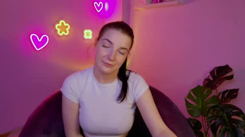 alicechanell online show from May 21, 2026, 4:08 am