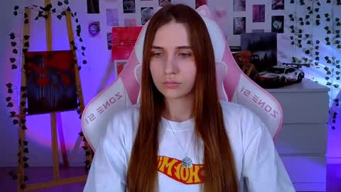 alicecharmy online show from February 27, 2025, 5:47 pm