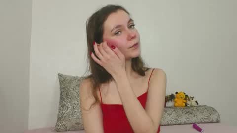 Alice online show from December 4, 2025, 3:32 pm