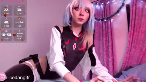 Alice  online show from December 25, 2024, 2:14 am