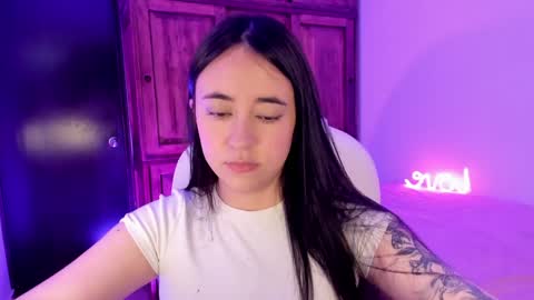 Aliceee  ..   97YP9VWGZHrefnav wishlist lists 1 online show from January 7, 2025, 8:10 pm