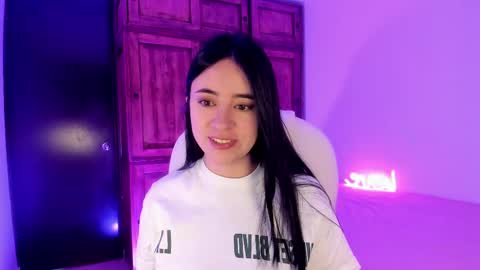 Aliceee  ..   97YP9VWGZHrefnav wishlist lists 1 online show from February 11, 2025, 12:16 pm