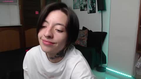 alicee_logan_ online show from September 9, 2025, 2:00 am