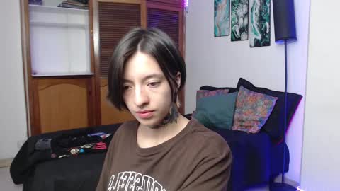 alicee_logan_ online show from October 9, 2025, 1:47 am