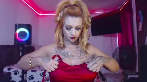 aliceesmiths online show from January 24, 2025, 6:46 pm