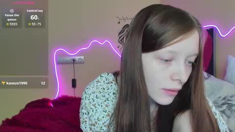 Alie online show from October 12, 2025, 1:37 am