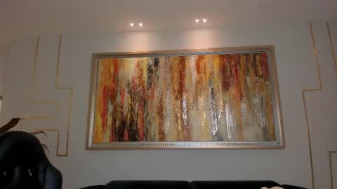 Alice online show from October 22, 2025, 7:02 pm