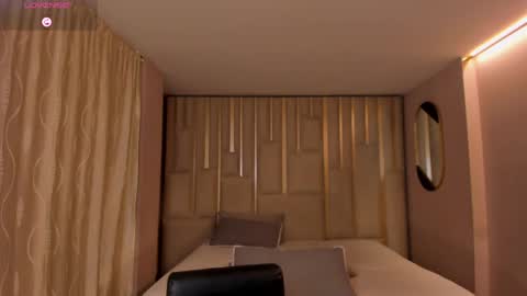 Alice online show from April 19, 2026, 6:10 pm