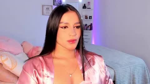  ALICEKIING online show from June 25, 2026, 4:56 am