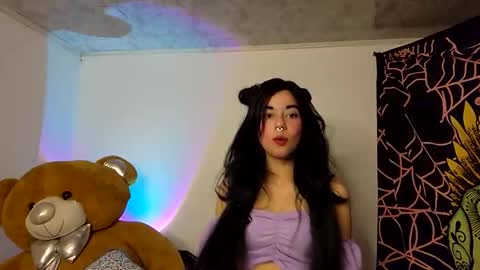 Alicekingdom online show from November 24, 2025, 12:10 am