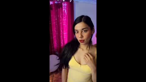Alicekingdom online show from May 15, 2026, 9:11 pm