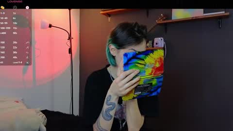 Alice  vacation  online show from December 3, 2024, 5:20 am