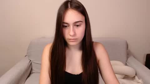 alicekollt online show from December 26, 2024, 9:37 pm