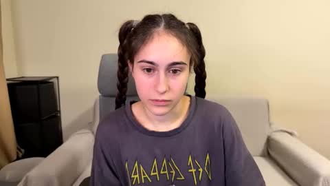 alicekollt online show from February 13, 2026, 5:20 pm