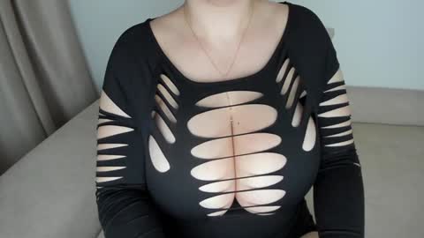 AliceLevine online show from December 3, 2024, 5:20 am