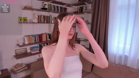 Snapshot of alicemelison chatting on June 7, 2026, 8:51 am Serena online show from June 7, 2026, 8:51 am