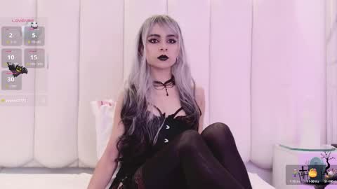 alicenoir_ online show from September 28, 2025, 12:43 pm