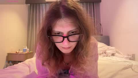 AlicePinkhead online show from April 24, 2026, 9:56 am