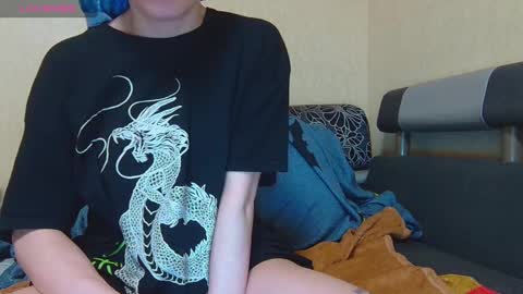 AliceWoolfy online show from March 8, 2025, 10:02 pm